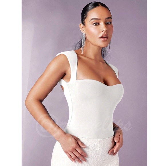 White Slim Fit Bodysuit Sweetheart Décolleté Neckline - Picture 4 of 8
